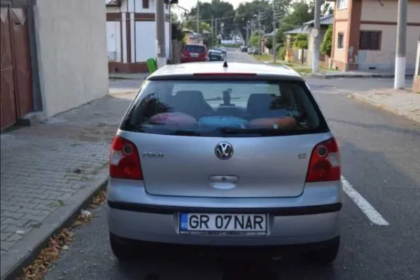 Volkswagen Polo 1. 2 - 9N - 4 usi - Imaginea 2