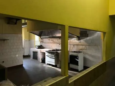 Dau in chirie spatiu comercial - RESTAURANT + terasa ULTRACENTRAL CAREI - Imaginea 3