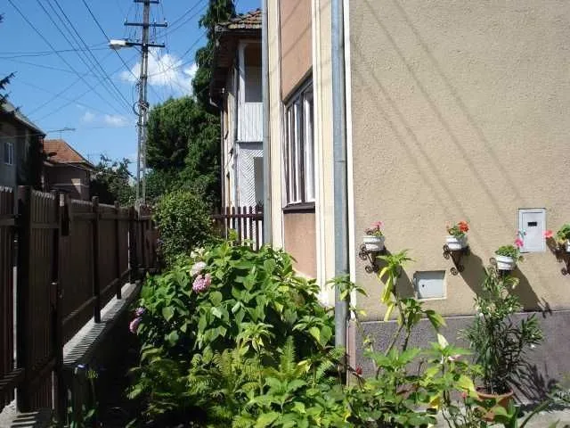 Casa cu etaj in Sighetu Marmaţiei, centru, zona linistita - Imaginea 3