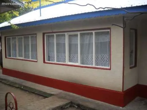 casa com valea ciorii - Imaginea 1