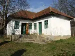 Vand casa in Comanesti - Miniatura 1