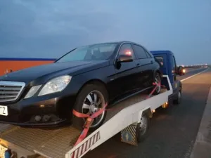 Tractari cu autoplatforma
