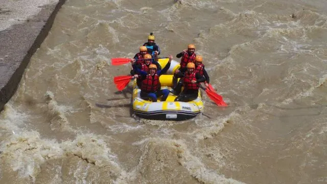 Wild Rafting Adventura - Imaginea 4