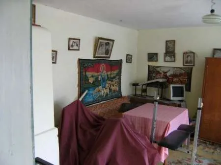 Vand casa in Comanesti - Imaginea 12