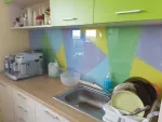 Sticla colorata sau printata in bucatarie - Miniatura 11