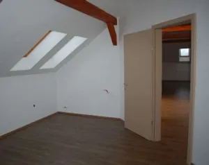 PF vand ap 3 camere, finisat modern, CF, 533 euro/mp