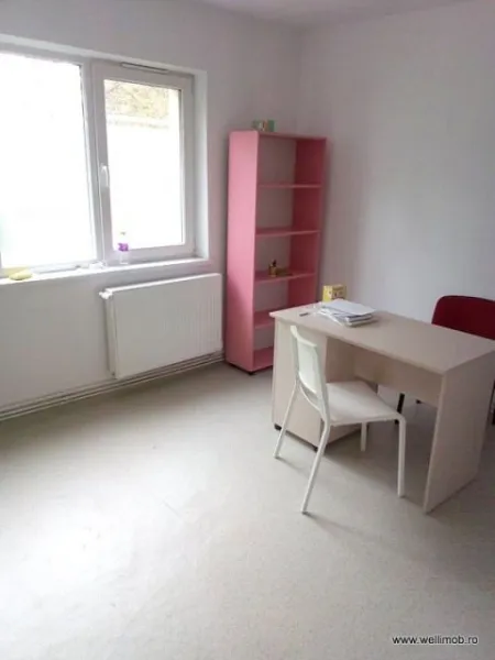 De vanzare apartament cu 3 camere - Imaginea 7
