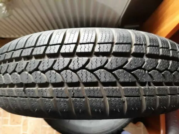Vand cauciucuri de iarna 175/ 70 R13 - Imaginea 3