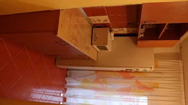 Vand apartament cu 3 camere - Imaginea 3