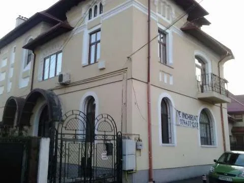 particular inchiriez parter+demisol vila ultracentral - Imaginea 7
