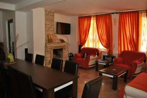 vila( pensiune) in statiunea Durau - Imaginea 2