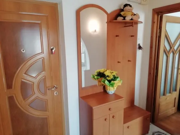 proprietar apartament 2 camere decomandate, 55m, Roman Musat- Favorit - Imaginea 1