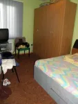 Onesti, de vanzare APARTAMENT decomandat cu 3 CAMERE - Miniatura 1