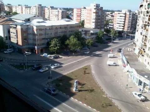Vand Apart. 3 Camere - Imaginea 3