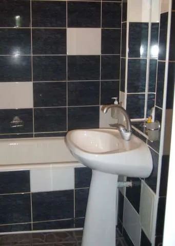 INCHIRIEZ IN REGIM HOTELIER GALATI APARTAMENT IN MAZEPA 2 - Imaginea 2