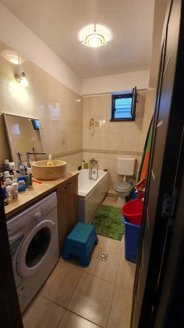 Proprietar  3 cam Militari Residence - 100 mpu - 58999 E - parcare - Imaginea 2