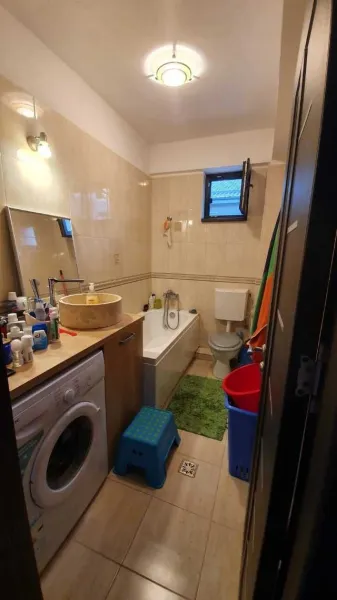 Proprietar  3 cam Militari Residence - 100 mpu - 58999 E - parcare - Imaginea 2