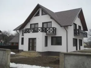 Vand casa noua Radauti