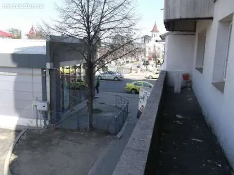 Bacau 2 camere decomandate - Imaginea 4