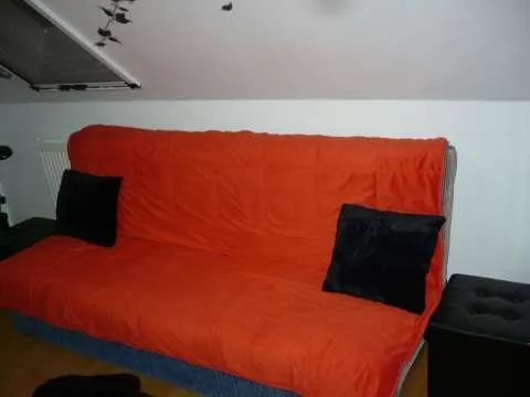 Apartament 3 camere 64mp, metrou - Imaginea 1