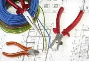 montez camere de supraveghere, automatizari porti, instalatii electrice - Imaginea 3