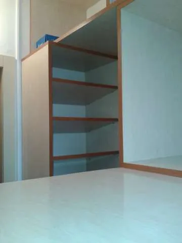 Inchiriere apartament 2 camere - Imaginea 1