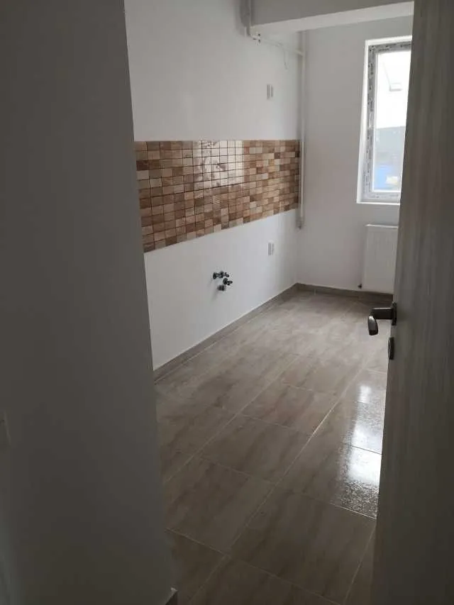 Proprietar Militari Residence - 27000E- 32mpu - Imaginea 3