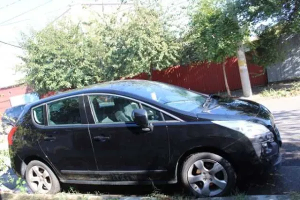 PEUGEOT 3008 - Imaginea 3