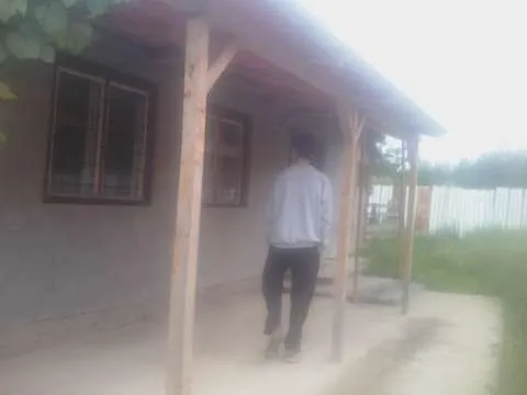 casa cu gradina la Monor - Imaginea 3