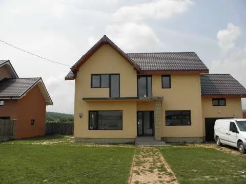 De vanzare VILA in Onesti in suprafata de 165 mp - Imaginea 6