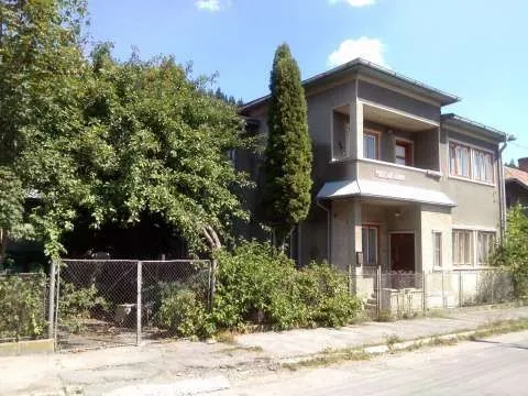 Vand casa cu etaj - Campulung Moldovenesc - Imaginea 4