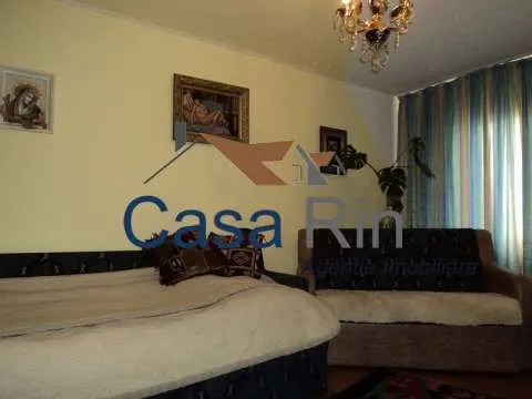 Vand garsoniera cf 1, zona de sus. 13500 euro - Imaginea 1