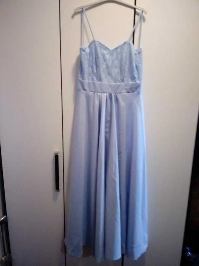 Vand rochie de seara. - Imaginea 1