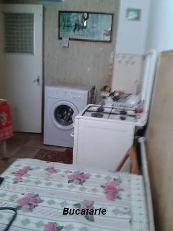 Vand apartament 2 camere ultracentral Focsani, langa Primarie - Imaginea 2