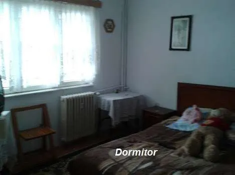 Vand apartament 2 camere ultracentral Focsani, langa Primarie - Imaginea 5