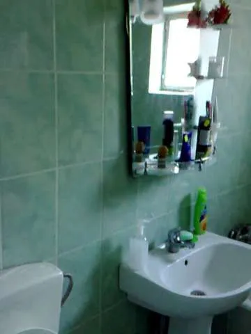 Vand apartament 3 camere in Dragasani, Valcea - Imaginea 1