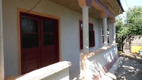 vind casa taraneasca recent renovata 1800mp livada pe rod 70km bucuresti - Imaginea 5