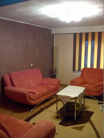 Casa Petrila Zona Centrala - Imaginea 1