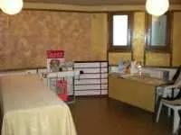 Inchiriez in regim hotelier apartament la casa zona Sub Arini Sibiu - Imaginea 3