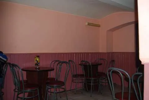Spatiu Carnsebes de inchiriat - Imaginea 3