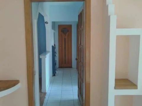 Vand apartament cu 4 camere- Tasnad - Imaginea 2