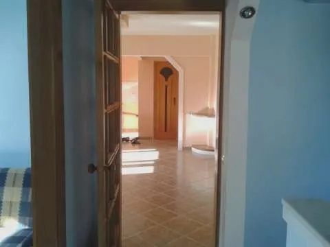 Vand apartament cu 4 camere- Tasnad - Imaginea 7