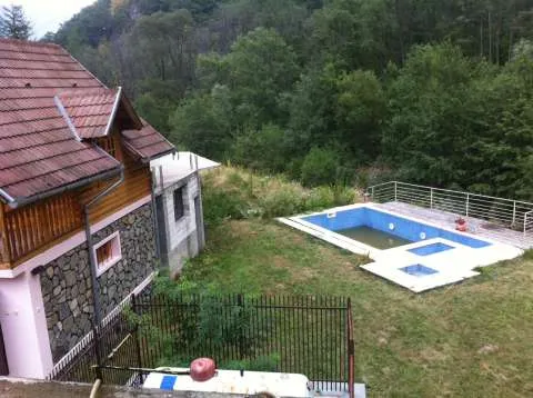 Vand vila Hateg (Parcul National Retezat) - Imaginea 10