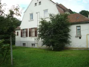 Vand apartament la casa