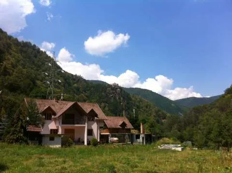 Vand vila Hateg (Parcul National Retezat) - Imaginea 14