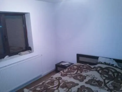 VAND CASA MIZIL, zona centrala, renovata complet ! ! - Imaginea 3