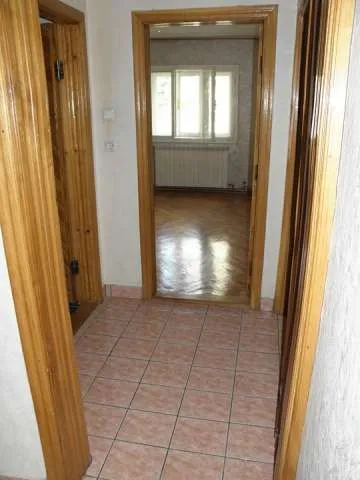 ONESTI, ALEGEREA EXCELENTA! APARTAMENT 3 CAMERE DECOMANDAT in bloc nou - Imaginea 9