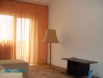 vand apartament 3 camere recent renovat in Onesti - Miniatura 4
