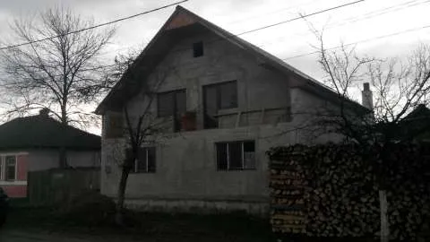 Casa 200 mp in Beius Str. Mihai Viteazul - Imaginea 5
