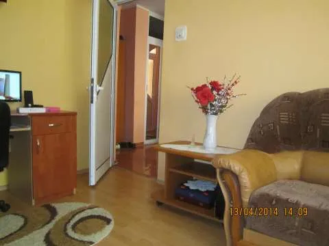 apartament 2 camere de vanzare - Imaginea 3